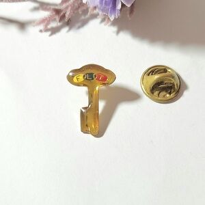 Vintage FLT Key Lapel Pin Odd Fellows Lodge Friendship, Love, and Truth